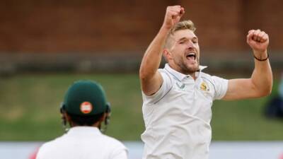 Mulder's three-wicket blast sends Bangladesh tumbling against South Africa