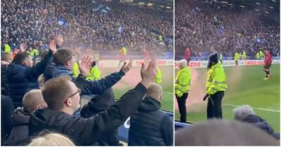 Man Utd players appear to ignore away fans after Everton defeat