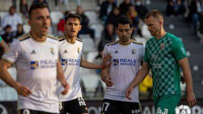 Burgos 0 - Almería 2: resumen, resultado y goles del partido