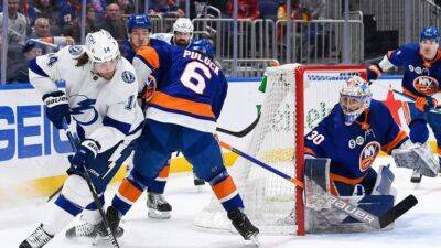 NHL-Lightning enter playoffs seeking rare Stanley Cup three-peat