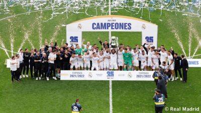 Real Madrid-Espanyol El Madrid adorna su alirón