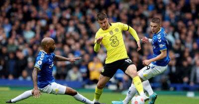 'Very strange' - Adam Jones stunned by 'unnecessary' thing Chelsea man did vs Everton