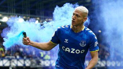 Everton improve their survival prospects with victory over Chelsea