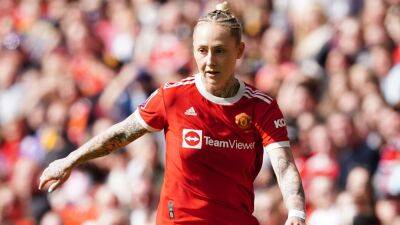 Manchester United’s WSL win over West Ham pressure back on city rivals
