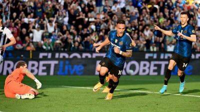 El Inter deja al scudetto con vida