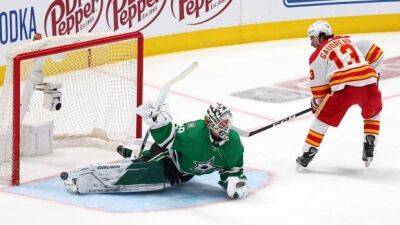 Gaudreau scores on penalty shot as Flames down Stars to even series