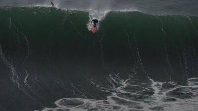 Ian Walsh, enterrado en vida entre las olas gigantes de Mavericks - en.as.com - state California