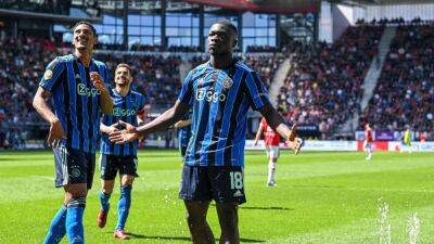 Brian Brobbey - Brobbey vuelve a sonreír - en.as.com