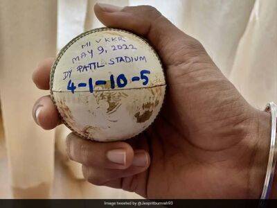 "Disappointed" But "Memorable": Jasprit Bumrah Tweets Match Ball Pic Post Fifer vs Kolkata Knight Riders In IPL 2022 - sports.ndtv.com - India -  Kolkata