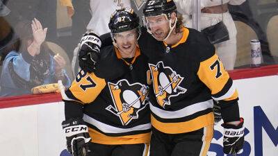 Penguins chase Igor Shesterkin again, topple Rangers for 3-1 lead
