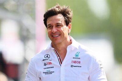 Toto Wolff discusses idea of Mercedes reverting to previous W13 version