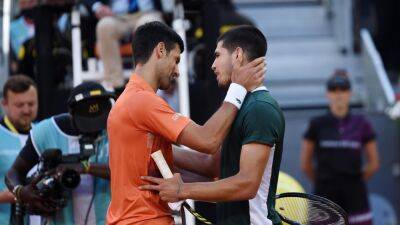 Novak Djokovic 'best in the world' says Carlos Alcaraz despite Alexander Zverev comments before French Open
