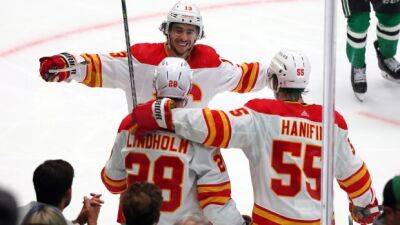 Flames assert identity on Stars in dominant Game 4 win