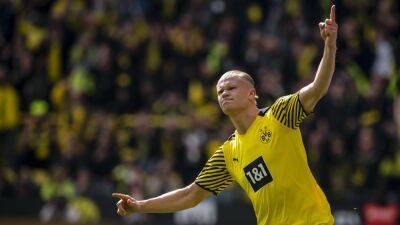 Erling Haaland’s Manchester City transfer confirmed with forward to leave Borussia Dortmund