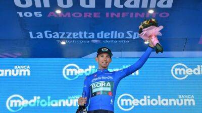 Alberto Contador - Kaemna wins Giro stage four, Lopez takes pink jersey - channelnewsasia.com - Italy
