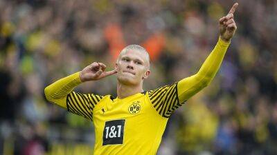 Borussia Dortmund - Robert Lewandowski - Hertha Berlín - Erling Haaland: Manchester City agree transfer with Borussia Dortmund - euronews.com - Britain - Manchester - Germany -  Berlin