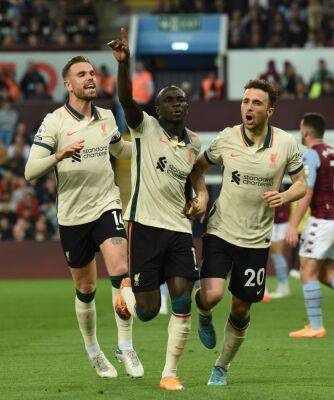 Philippe Coutinho - Jon Moss - Joel Matip - Aston Villa vs Liverpool final score: Reds comeback to claim 3 points - nbcsports.com -  Man