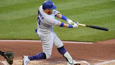 Justin Turner hits 3 of Dodgers' 8 doubles in rout of Pirates - foxnews.com -  Brooklyn - Los Angeles -  Los Angeles -  Pittsburgh - county Barnes