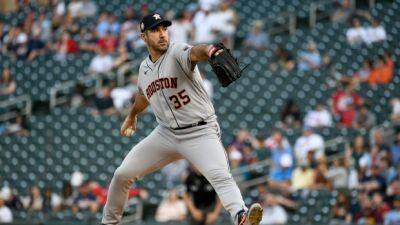 Verlander loses no-hitter in 8th; Astros beat Twins