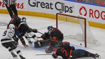 NHL roundup: Kings nip Oilers in OT for 3-2 edge