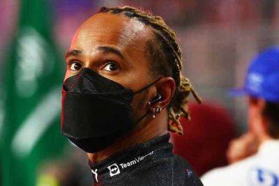 Lewis Hamilton - George Russell - Ralf Schumacher - 'Grumpy' Hamilton rattled by Russell and preoccupied by 'bling' fight - pundits - news24.com - Germany