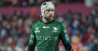 Mack Hansen: Ireland wing inks new deal with United Rugby Championship side Connacht
