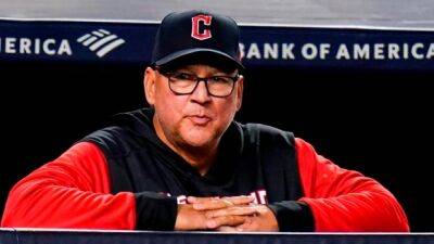 Guardians manager Francona tests positive for COVID-19