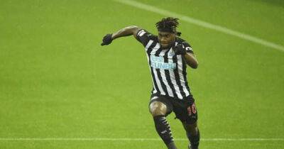 Chris Wood - Callum Wilson - 'He spoke to Alan Shearer' - Journalist claims a number of players 'frustrated' at NUFC teammate - msn.com - Manchester - France