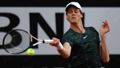 Jannik Sinner withstands comeback from compatriot Fabio Fognini to book place in Italian Open last 16