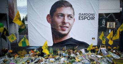 Christophe Galtier - Emiliano Sala - Sickening Emiliano Sala chant condemned by club as "unthinkable and despicable" - msn.com - Britain - France - Argentina