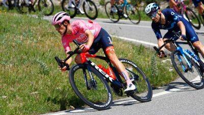 El lapsus del Giro con las pulsaciones de Juanpe López