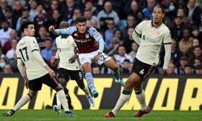 Steven Gerrard - Philippe Coutinho - Aston Villa agree €20m deal to sign Philippe Coutinho from Barcelona - theguardian.com - Brazil