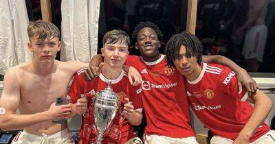 Jesse Lingard - Travis Binnion - Alejandro Garnacho - Rhys Bennett - Dan Gore - Manchester United youngsters recreate iconic 2011 scene after FA Youth Cup triumph - manchestereveningnews.co.uk - Manchester - Argentina - state Indiana - county Forest