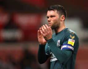 Chris Wilder provides an update on Jonny Howson’s situation at Middlesbrough
