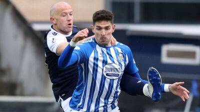 Kyle Lafferty signs new one-year deal at Kilmarnock