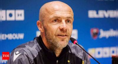 Ajax Amsterdam - Alfred Schreuder - Ajax Amsterdam name Schreuder as new coach to replace Ten Hag - timesofindia.indiatimes.com - Manchester - Belgium -  Amsterdam