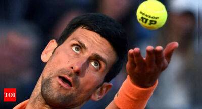 Djokovic beats Wawrinka to ease into Italian Open quarters