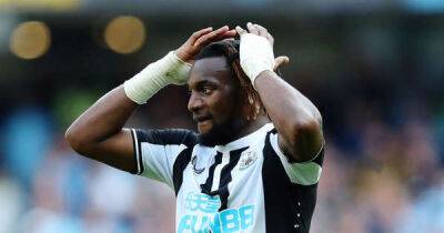 Eddie Howe - Newcastle United - Newcastle United star Allan Saint-Maximin charged by FA for breaking kit rules amid headband row - msn.com -  Leicester