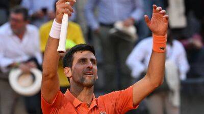 Italian Open: Novak Djokovic, Iga Swiatek Sweep Into Rome Quarters