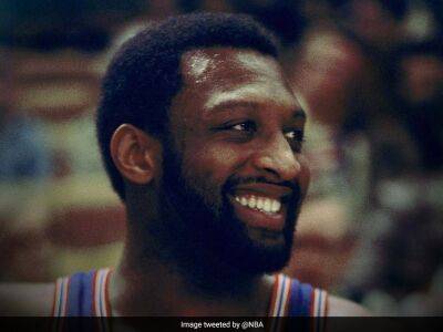 Adam Silver - NBA Great Bob Lanier Dies At 73 - sports.ndtv.com - county Bucks -  Detroit