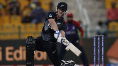 Bracewell handed New Zealand contract, Neesham misses out