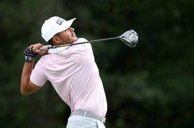 Colombia's Munoz fires 60 to seize PGA Byron Nelson lead