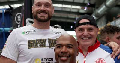 Fury 'still training' despite retirement talk I 'Fighters do come back' - msn.com - Britain