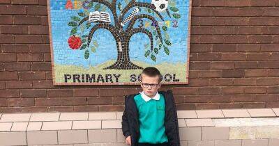 Mum pulls autistic son out of school over tap water policy - manchestereveningnews.co.uk