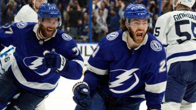 Point, Lightning outlast Leafs in OT to force Game 7