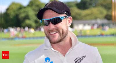 Brendon Maccullum - McCullum has no negative bone in his body, adaptability will be the key: Karthik - timesofindia.indiatimes.com - Australia - India -  Kolkata