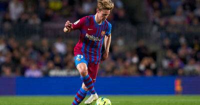 Man Utd icon Rio Ferdinand gives Frenkie de Jong transfer verdict to Erik ten Hag - msn.com - Manchester - Netherlands