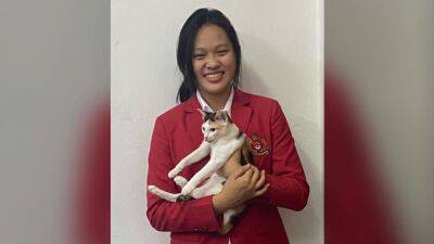 A cat, a deal and a gold medal: Teen fencer Elle Koh delivers at the SEA Games