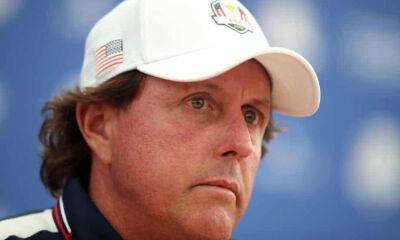 Phil Mickelson withdraws from US PGA Championship title defence