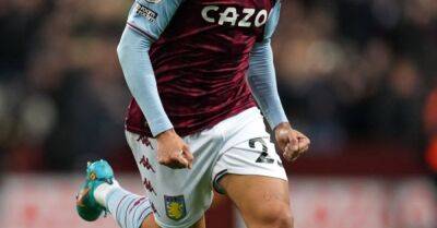Philippe Coutinho completes £17 million move to Aston Villa